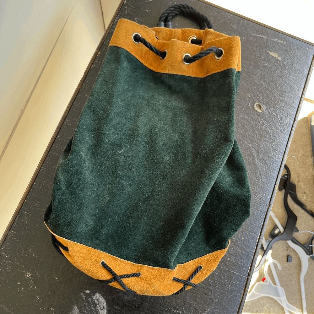 VTG Forest Green Suede Leather Drawstring Backpack USA Boho Minimalist - Picture 10 of 12
